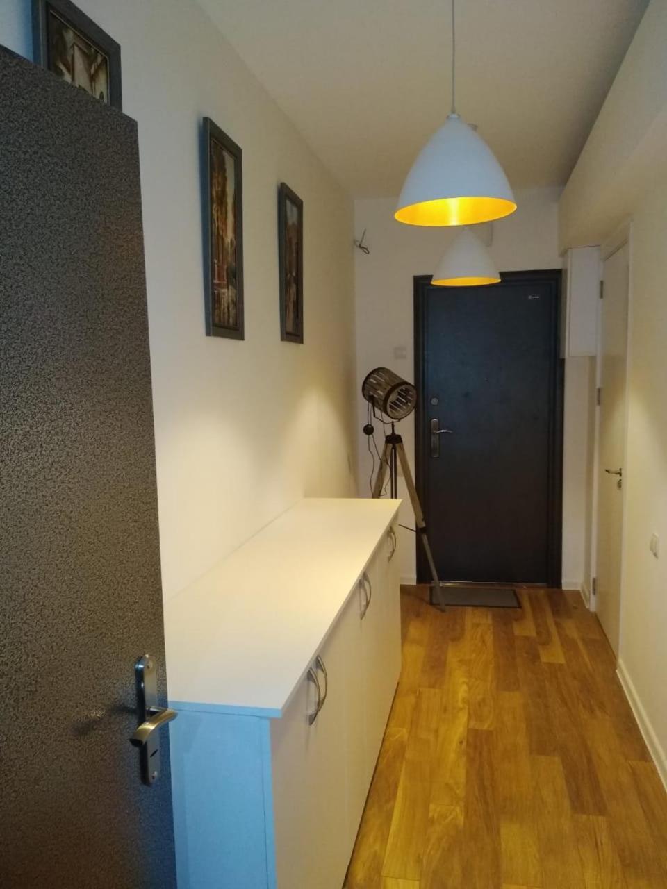 City Center Apartment 2 Tbilisi Buitenkant foto
